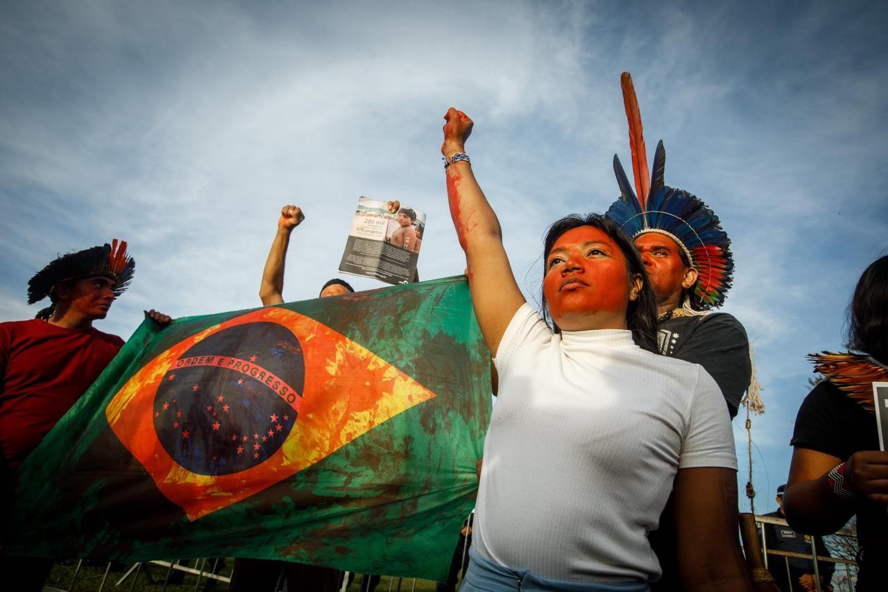 Indígenas protestam contra marco temporal em Brasília — Foto: Brenno Carvalho/Agência O Globo