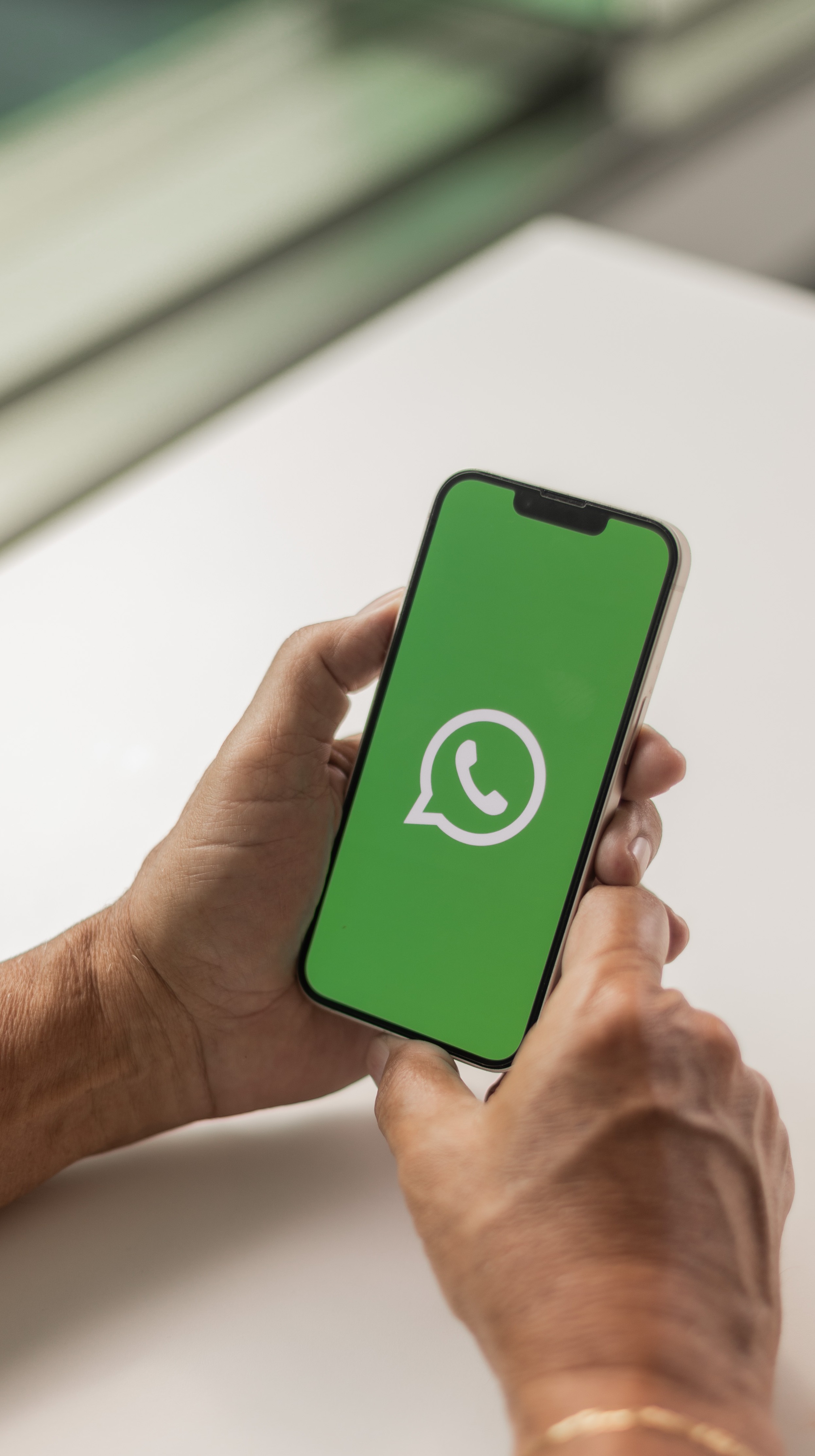 Cuidado! Seu WhatsApp pode ser hackeado dessas 4 formas; conheça