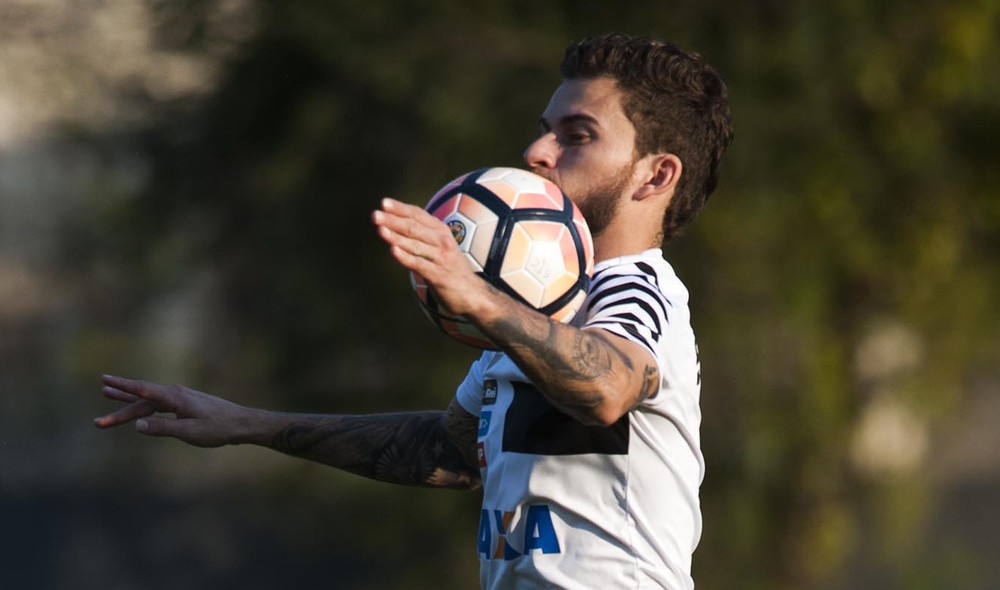 Torcedores do Palmeiras aprovam a contratação de Lucas Lima