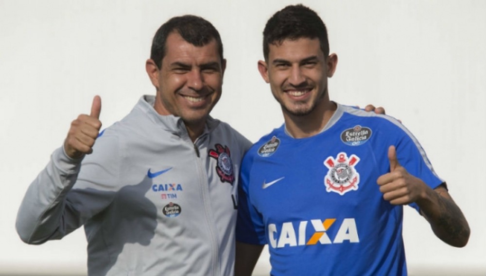 Bancado por Carille, Pedro Henrique recusa sondagens e decide ficar no Corinthians