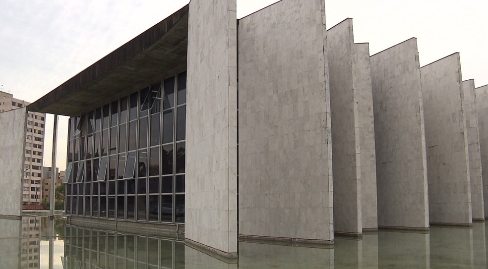 Levantamento feito pelo Tribunal de Contas do Estado apontou que R$ 3,2 milhões foram pagos a servidores estaduais — Foto: Reprodução/RPC