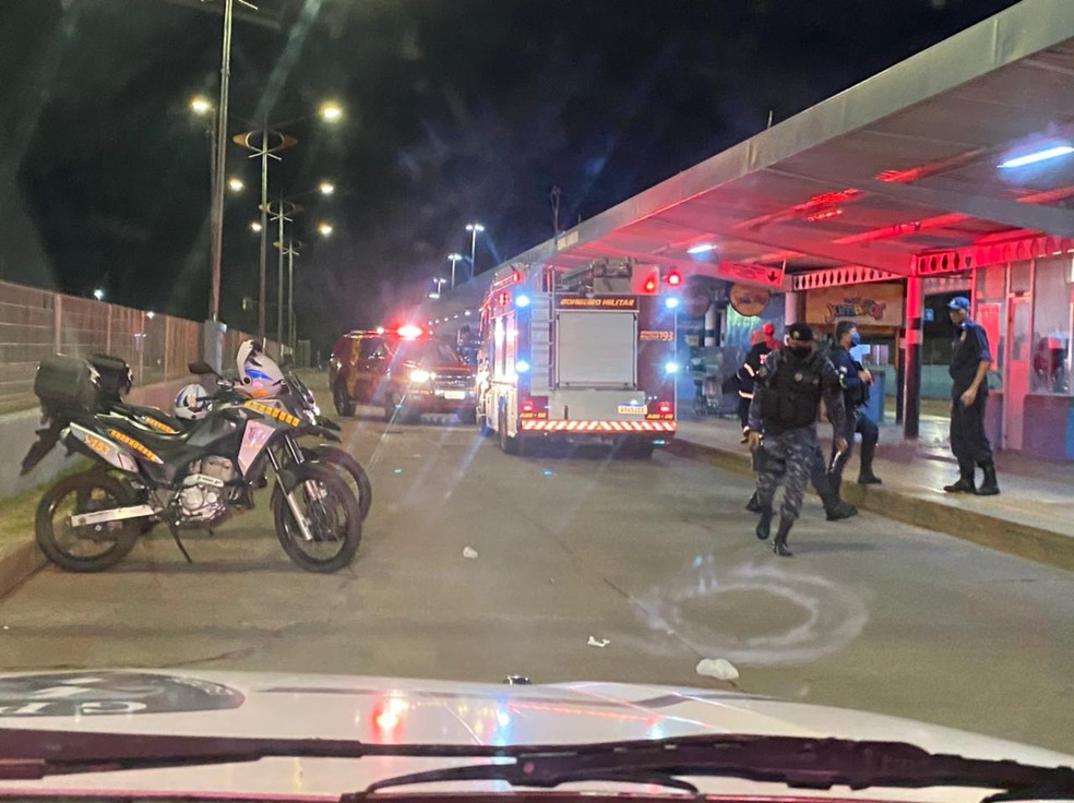 Policiais disseram que abordagem ocorreu durante horário do toque de recolher em MS — Foto: Guarda Municipal/Divulgação