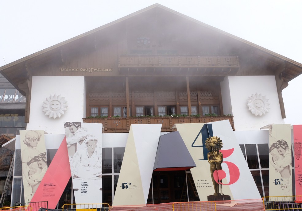 Filmes serão exibidos no Palácio dos Festivais, em Gramado (Foto: Edison Vara / Pressphoto)