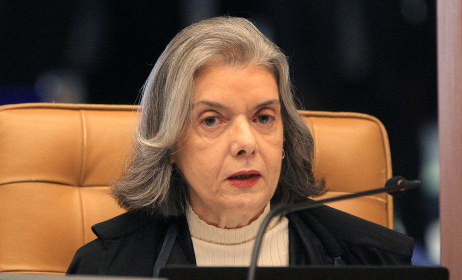 A ministra Cármen Lúcia, durante sessão do Supremo Tribunal Federal