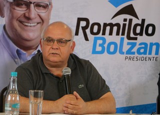 Romildo promete mais investimento no futebol e projeta Renato em 2017