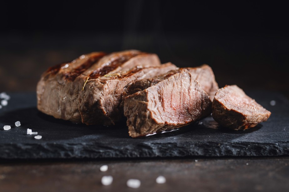 As carnes em geral ficaram mais baratas em fevereiro, de acordo com o IPCA, do IBGE