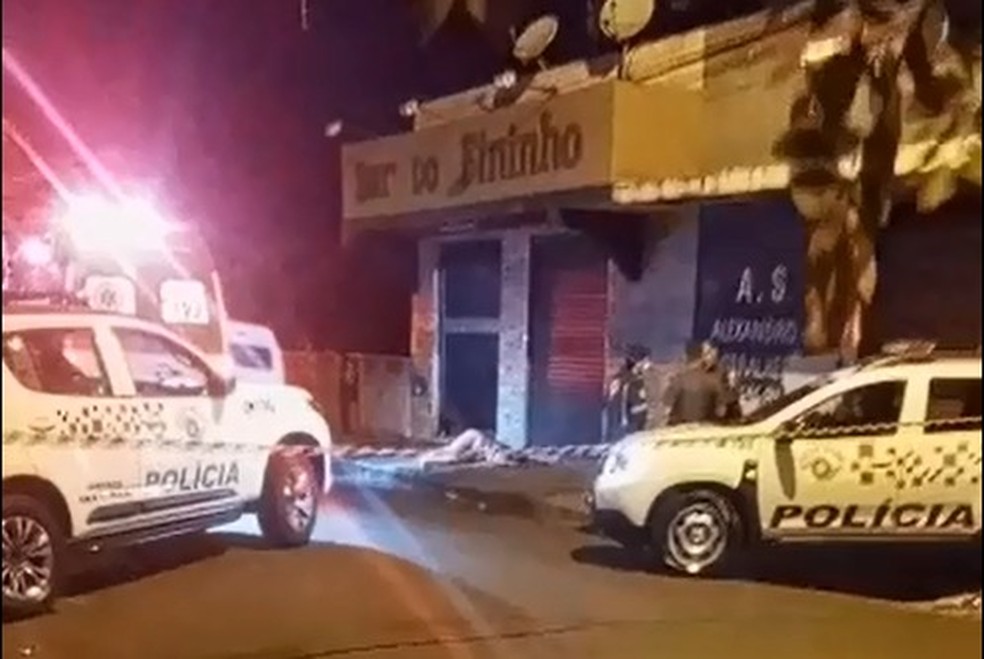 Crime aconteceu no Bar do Fininho, na Vila Ribeiro — Foto: Reprodução/Redes sociais