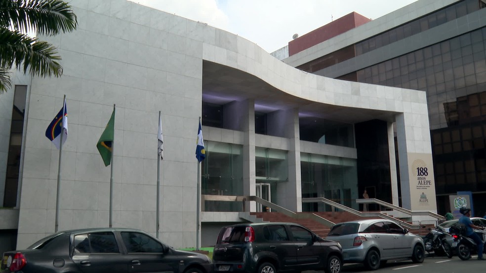 Sede da Assembleia Legislativa de Pernambuco (Alepe), no Centro do Recife — Foto: Reprodução/TV Globo