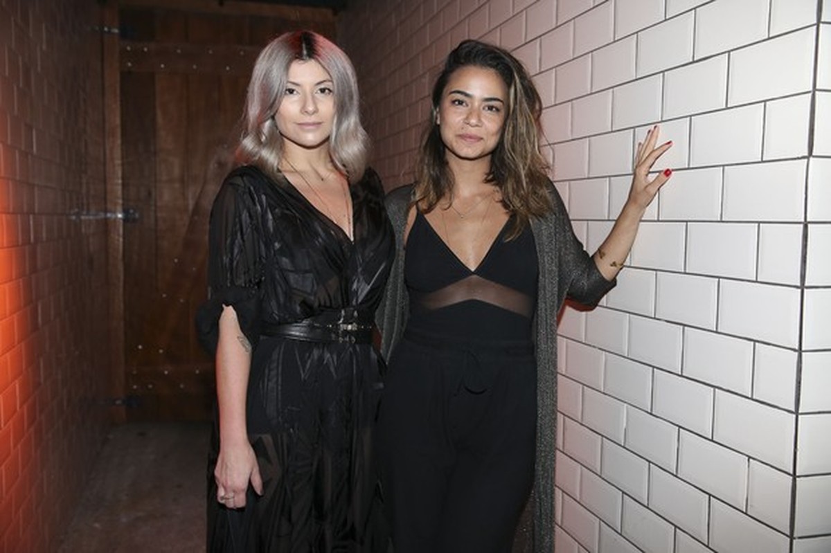 Helo Rocha comanda bate-papo no Chez Oscar | Lifestyle | vogue