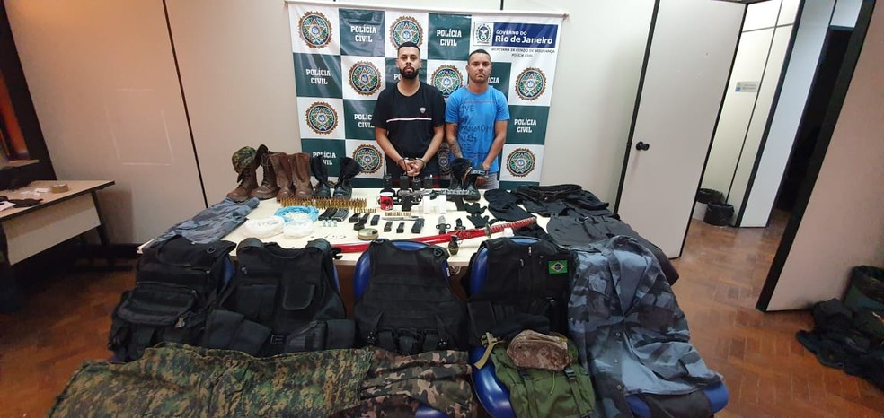 Polícia prende suspeitos de fazer parte de milícia na Baixada Fluminense — Foto: Polícia Civil / Divulgação