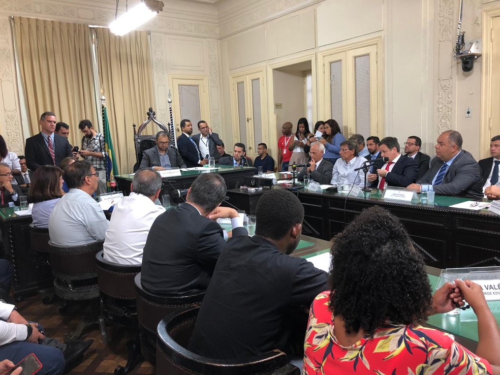 CPI dos Incêndios na Alerj teve presença de vários dirigentes e ex-dirigentes do Flamengo — Foto: Caíque Andrade