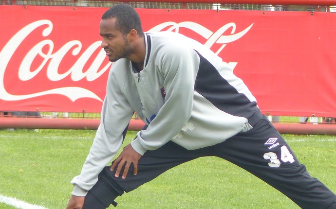 Pedro Paulo, Atlético-PR (Foto: Monique Silva)