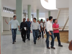 Comissão durante vistoria ano aeroporto Serra da Capivara (Foto: Narcizo Veras/Arquivo Pessoal)