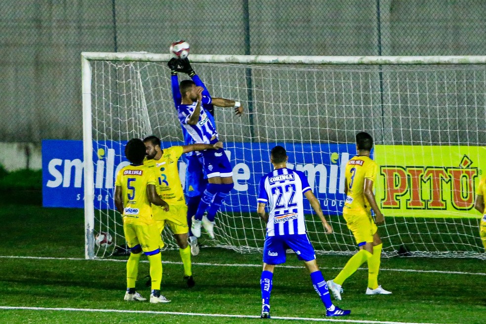 Aliança recebeu o CSA no Estádio da Ufal — Foto: Ailton Cruz/Gazeta de Alagoas