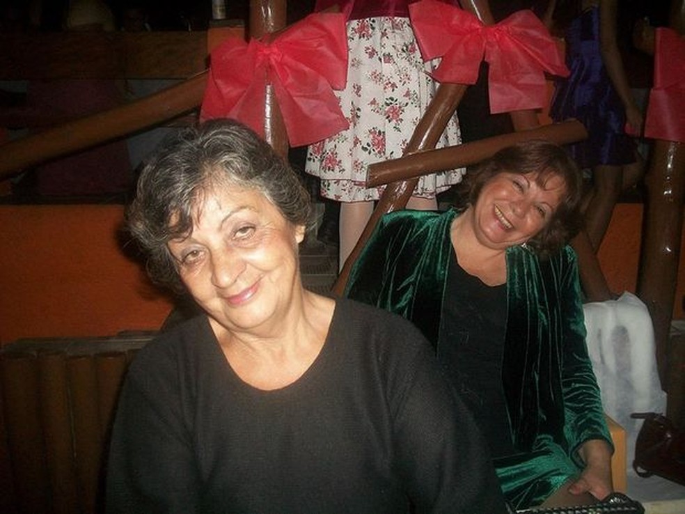 Mãe e filha foram encontradas mortas, em Mongaguá (Foto: Reprodução/Facebook)