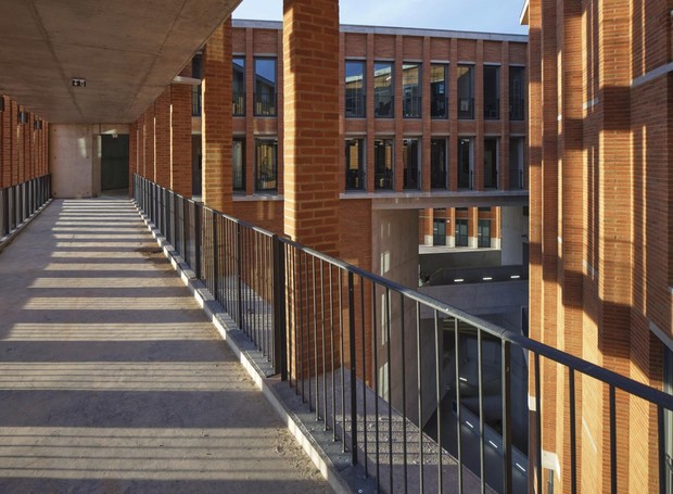 Université Toulouse 1 Capitole, School of Economics em Toulouse, na França, construída em 2019 (Foto: Dennis Gilbert/Divulgação)