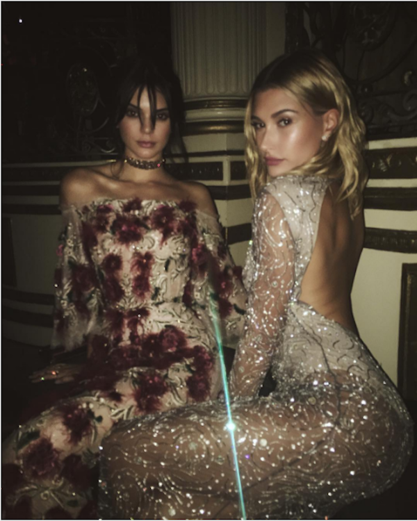 As modelos Kendall Jenner e Hailey Baldwin (Foto: Instagram)