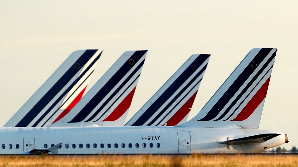 Aviões da Air France no Aeroporto Charles-de-Gaulle em Roissy, perto de Paris, na França, em foto de 26 de agosto de 2018. — Foto: Christian Hartmann/Reuters