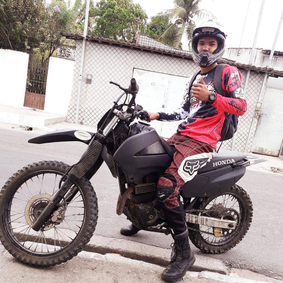 Antes de morrer, jovem de 20 anos baleado em assalto disse que 'devia ter  entregado a moto' | Rio Grande do Norte | G1