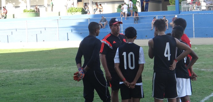 Peneira do Flamengo, em Maceió (Foto: Jota Rufino / GloboEsporte.com)