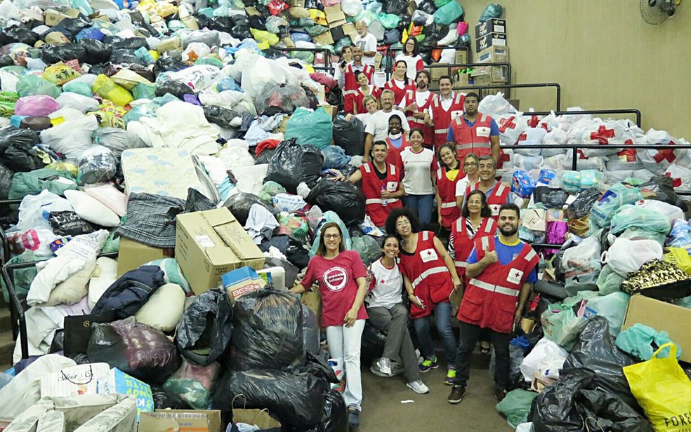 Cruz Vermelha realiza campanhas de arrecadação de donativos em várias partes do mundo — Foto: Divulgação/Cruz Vermelha