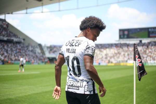 Willian em partida do Corinthians (Foto: Reprodução/Instagram)