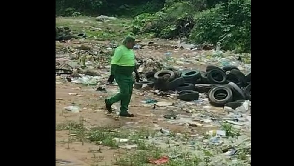 Urbana recolheu mais de 8 mil pneus nas &uacute;ltimas semanas  &mdash; Foto: Divulga&ccedil;&atilde;o