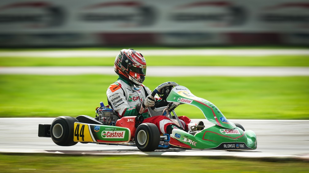 Matheus Morgatto acelera na final do Mundial de Kart na Itália, onde se sagrou campeão — Foto: Divulgação/FIA