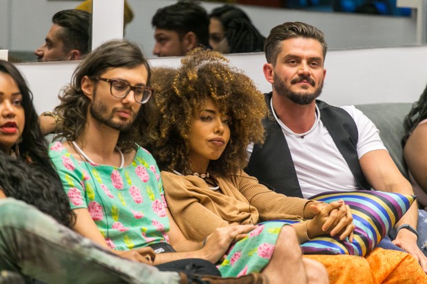 Elis, Pedro, Gabriela Flor e Marcos (Foto: Globo/Paulo Belote)