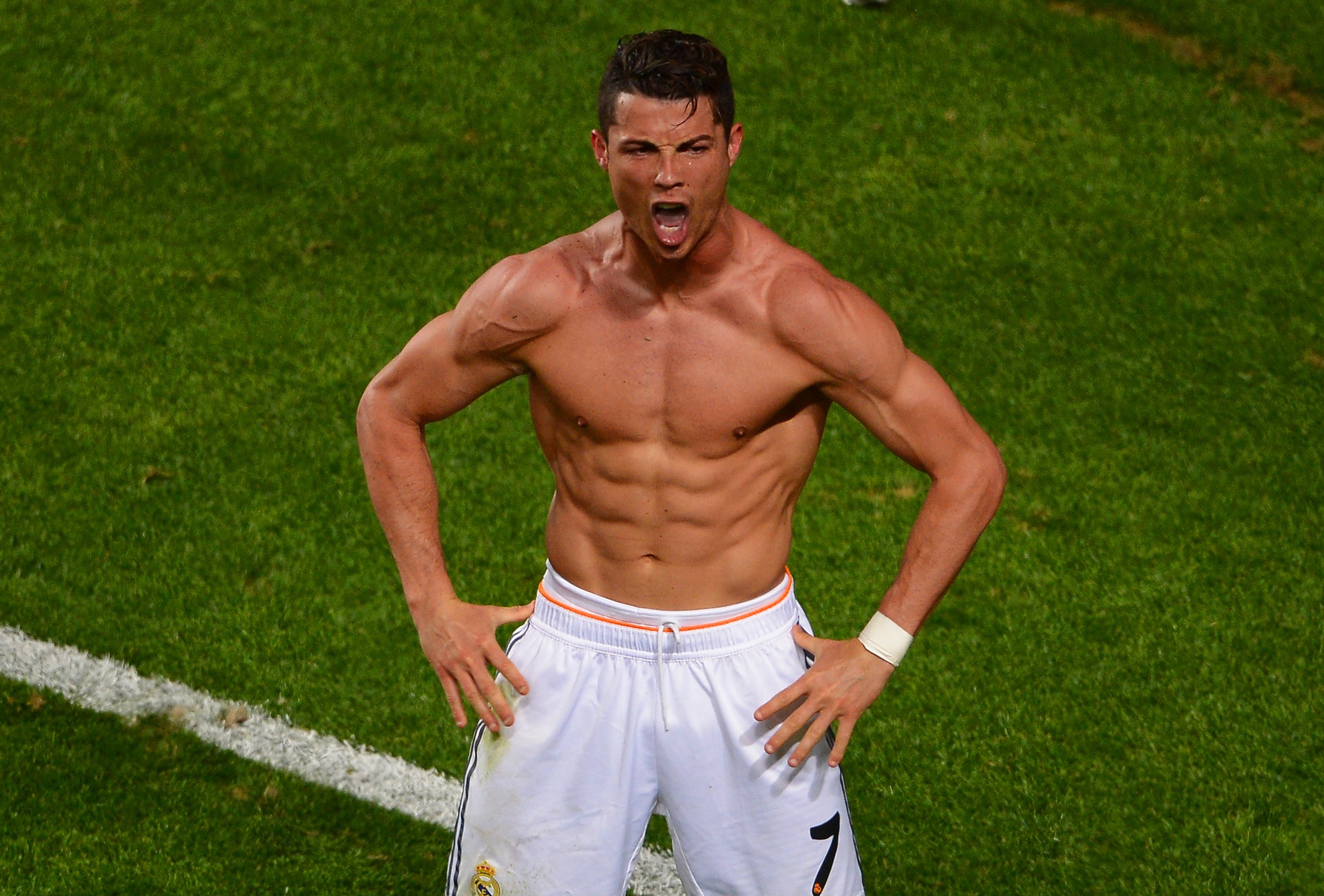 Nem mesmo a ótima forma física afastou Cristiano Ronaldo das lesões (Foto: Getty Images)