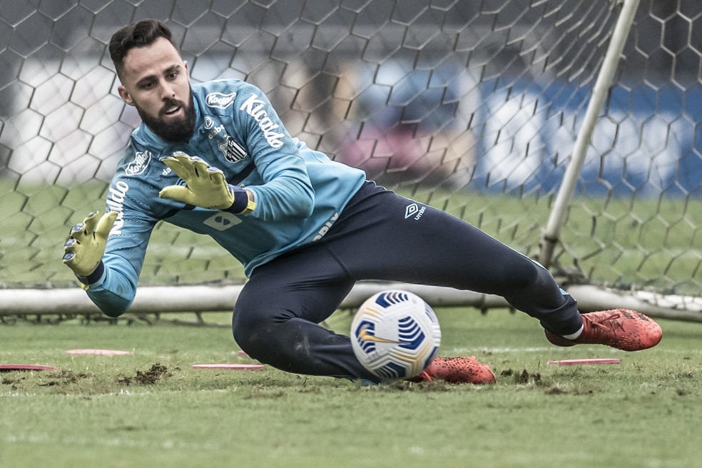 Jandrei durante treino do Santos no CT Rei Pelé — Foto: Ivan Storti/Santos FC