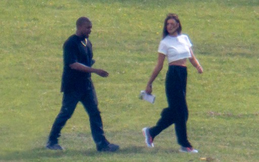 Kanye West e Irina Shayk curtem passeio juntos na França