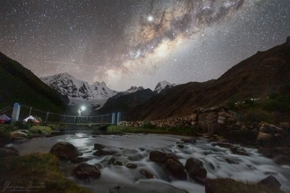 Laguna Jahuacocha, na cordihleira Huayhuash, no Peru — Foto: Jheison Huerta/BBC