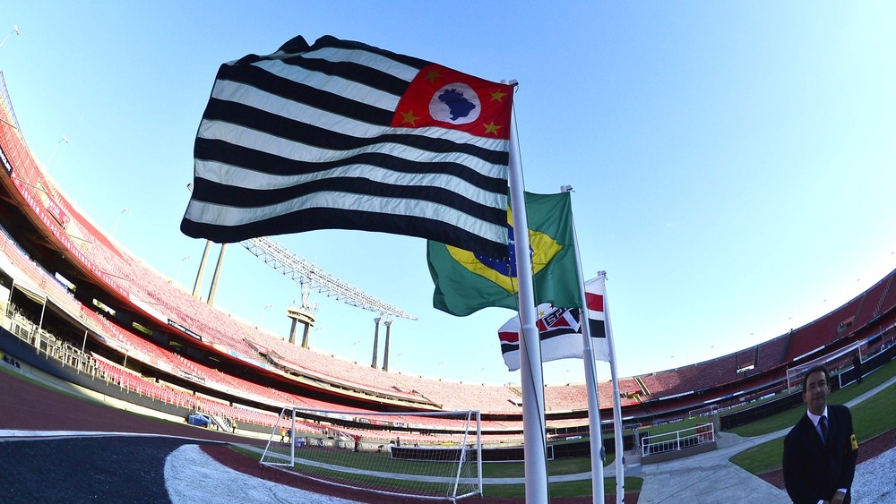 São Paulo X Bragantino Morumbi Bandeiras