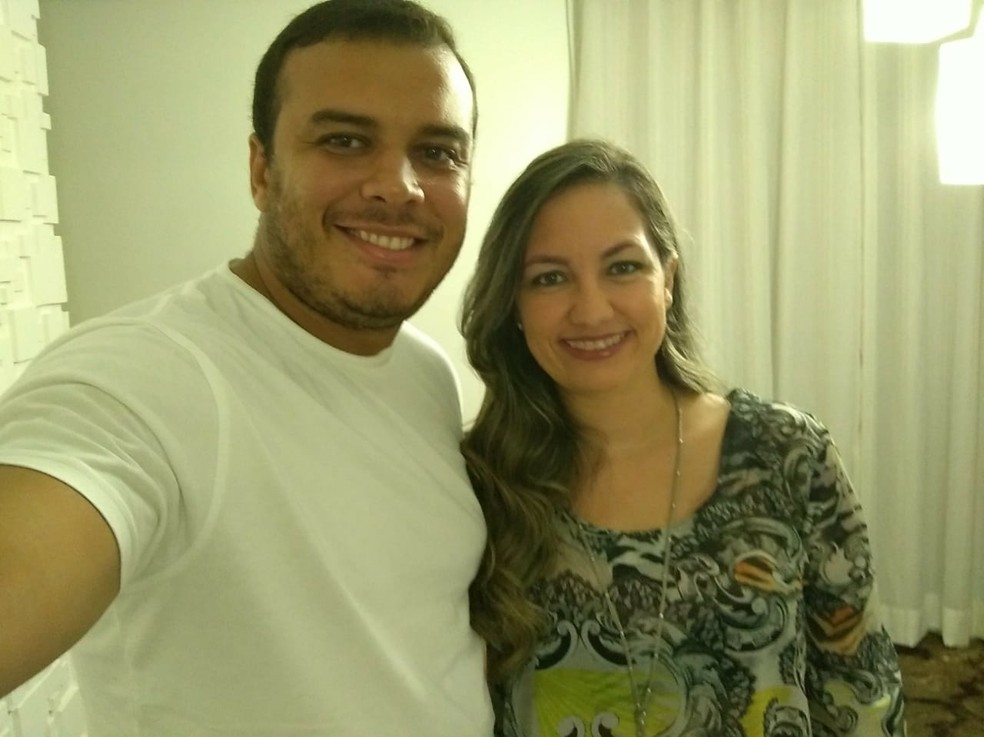Anderson e a namorada Laís estão juntos há 1 anos e 4 meses (Foto: Arquivo Pessoal)