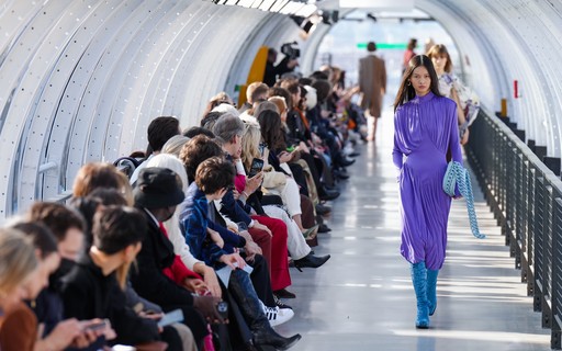 Stella McCartney | Paris | Inverno 2022 - Vogue | Desfiles