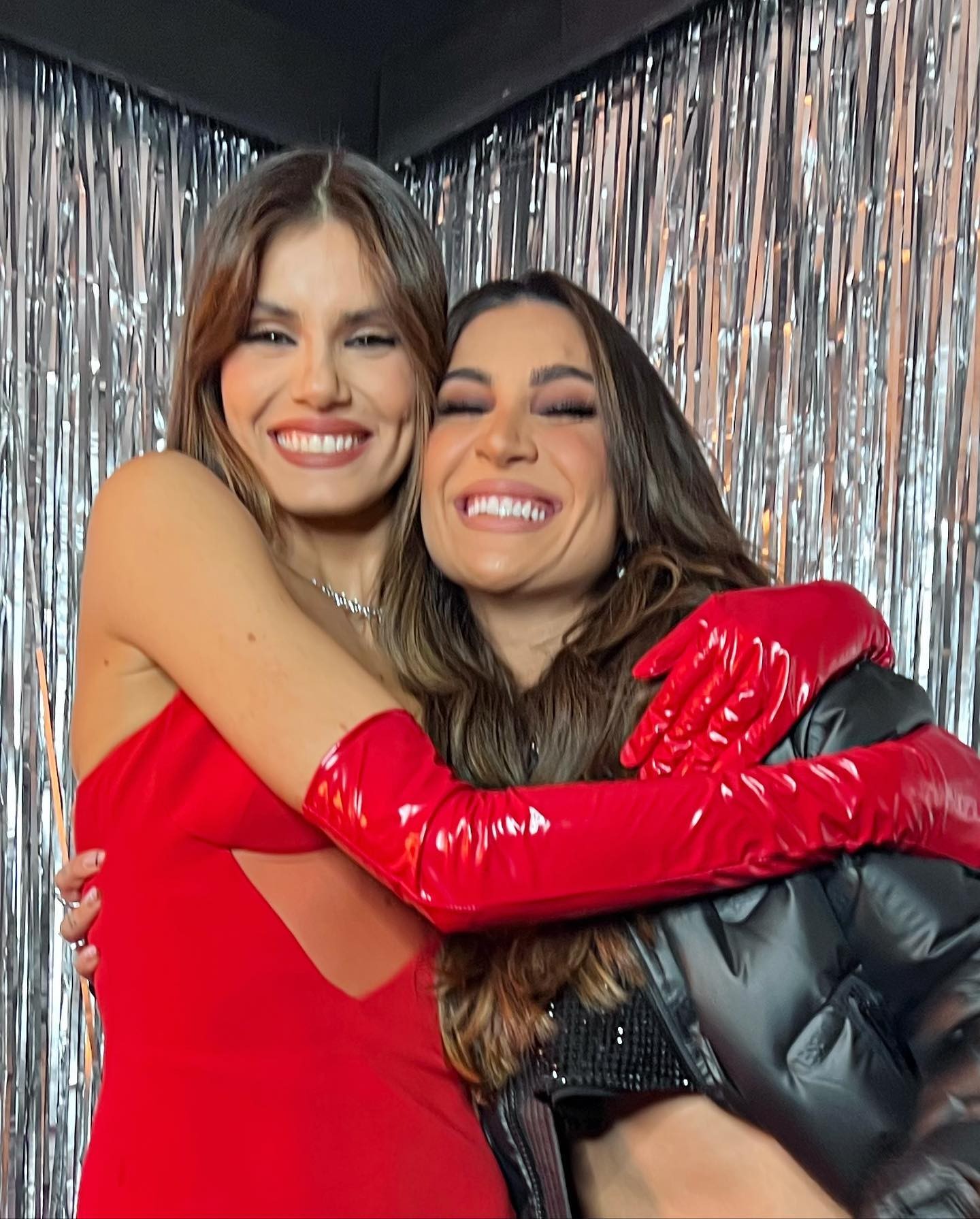 Bianca Andrade e Camila Queiroz (Foto: Reprodução / Instagram)
