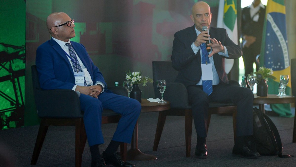 Pandemia acentua necessidade de portos brasileiros olharem para o