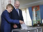 Alexandre Lukachenko conquista quinto mandato na Belarus