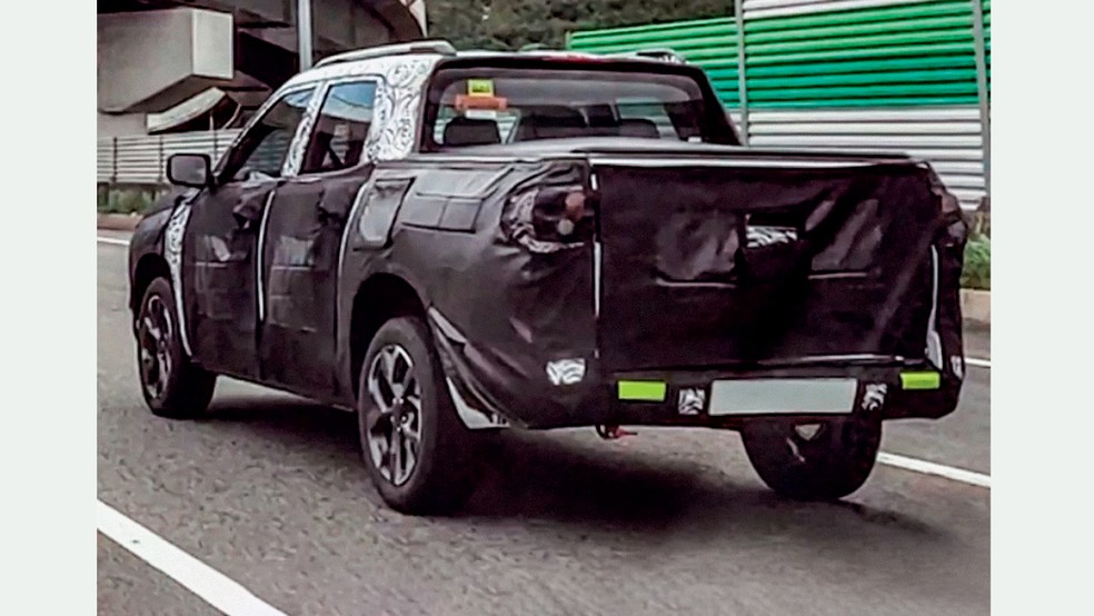 Chevrolet Montana ficará maior e tentará roubar clientes da Toro e Strada — Foto: Autoesporte