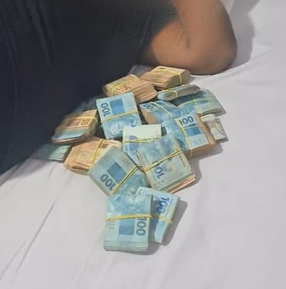 A polícia solicitou o bloqueio de R$ 280 mil das contas dos suspeitos em razão dos prejuízos causados às vítimas. — Foto: Polícia Civil 