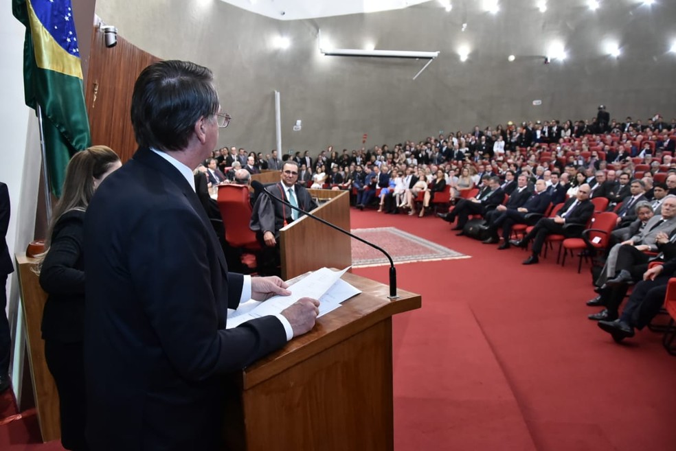 Jair Bolsonaro discursa durante cerimônia de diplomação no TSE — Foto: Rafael Carvalho, Governo de Transição