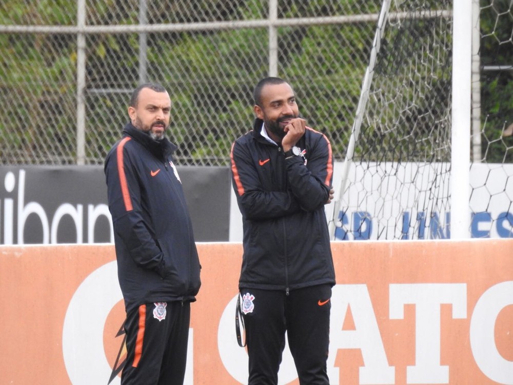 Saiba quem são os novos integrantes da comissão técnica do Corinthians