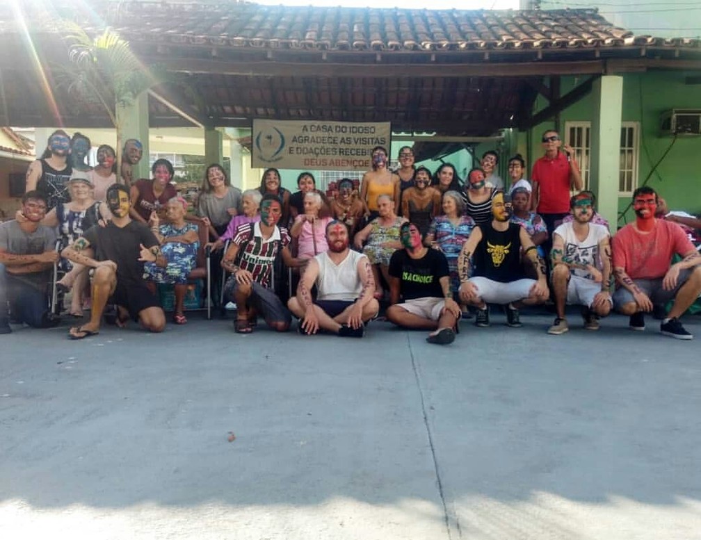 Calouros de medicina da UFRJ em Macaé arrecadam doações para a Casa do Idoso — Foto: Divulgação/Centro Acadêmico e Comissão de Acolhimento UFRJ