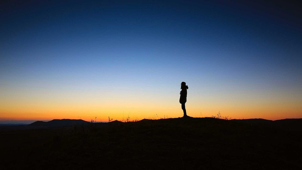 A genética não determina a depressão severa, mas influencia o seu desenvolvimento. Outros traumas, como abuso sexual, são fatores que podem deflagrar a condição (Foto: Winner01/Pixabay)