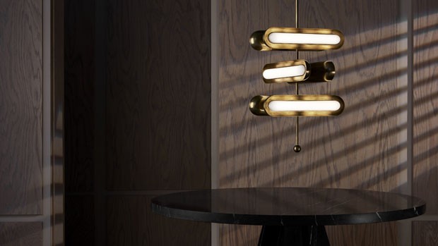 o estúdio de design Apparatus lançou duas séries de luminárias, Circuit e Tassel, e uma de móveis, a Portal (Foto: divulgação)