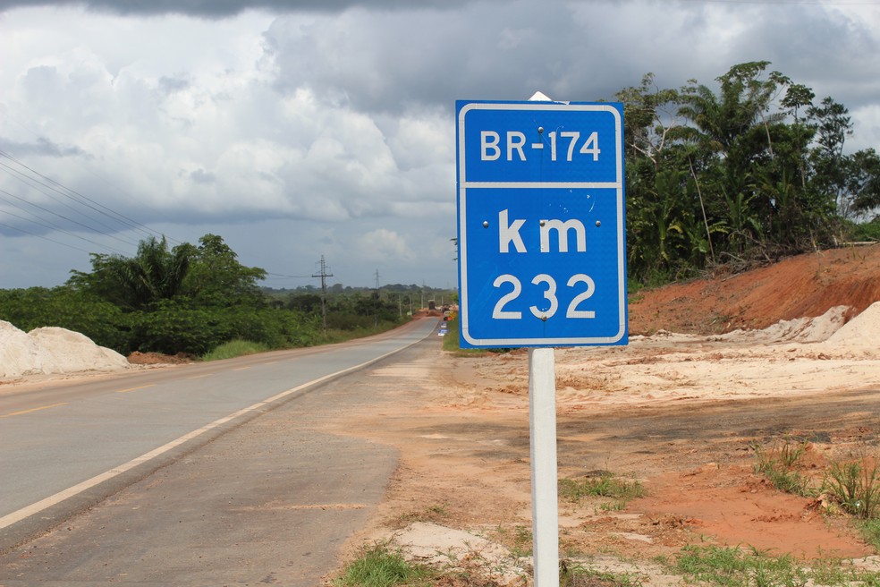 BR-174 &eacute; a &uacute;nica rodovia que liga Roraima aos outros estados da federa&ccedil;&atilde;o &mdash; Foto: Ca&iacute;que Rodrigues/g1 RR