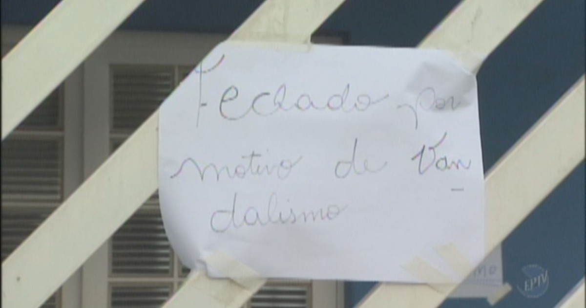 G1 – Le centre de santé est vandalisé par des enfants à Serra Azul, SP