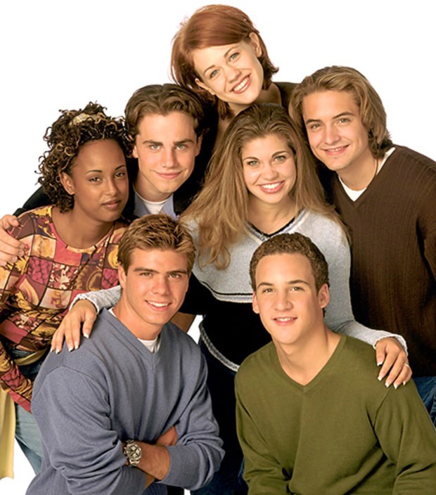 Maitland Ward (acima) com elenco de 'O Mundo é dos Jovens' (1993-2000) (Foto: Reprodução)