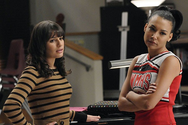 Lea Michele e Naya Rivera em cena de Glee (Foto: Divulgação)